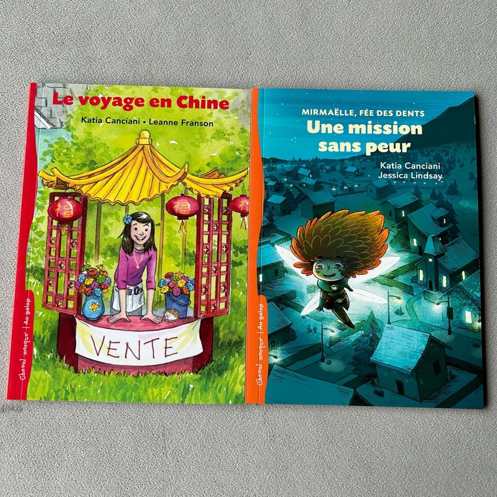 Set of 2 ~ FRENCH ~ Cheval masque - Au galop ~ 48 Page Books ~ Brand New!